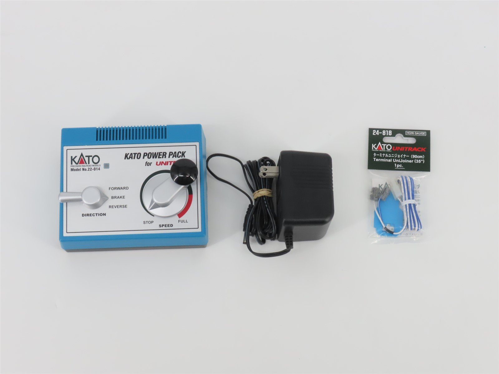 KATO 22-014 Unitrack 12V DC Transformer / Power-Pack