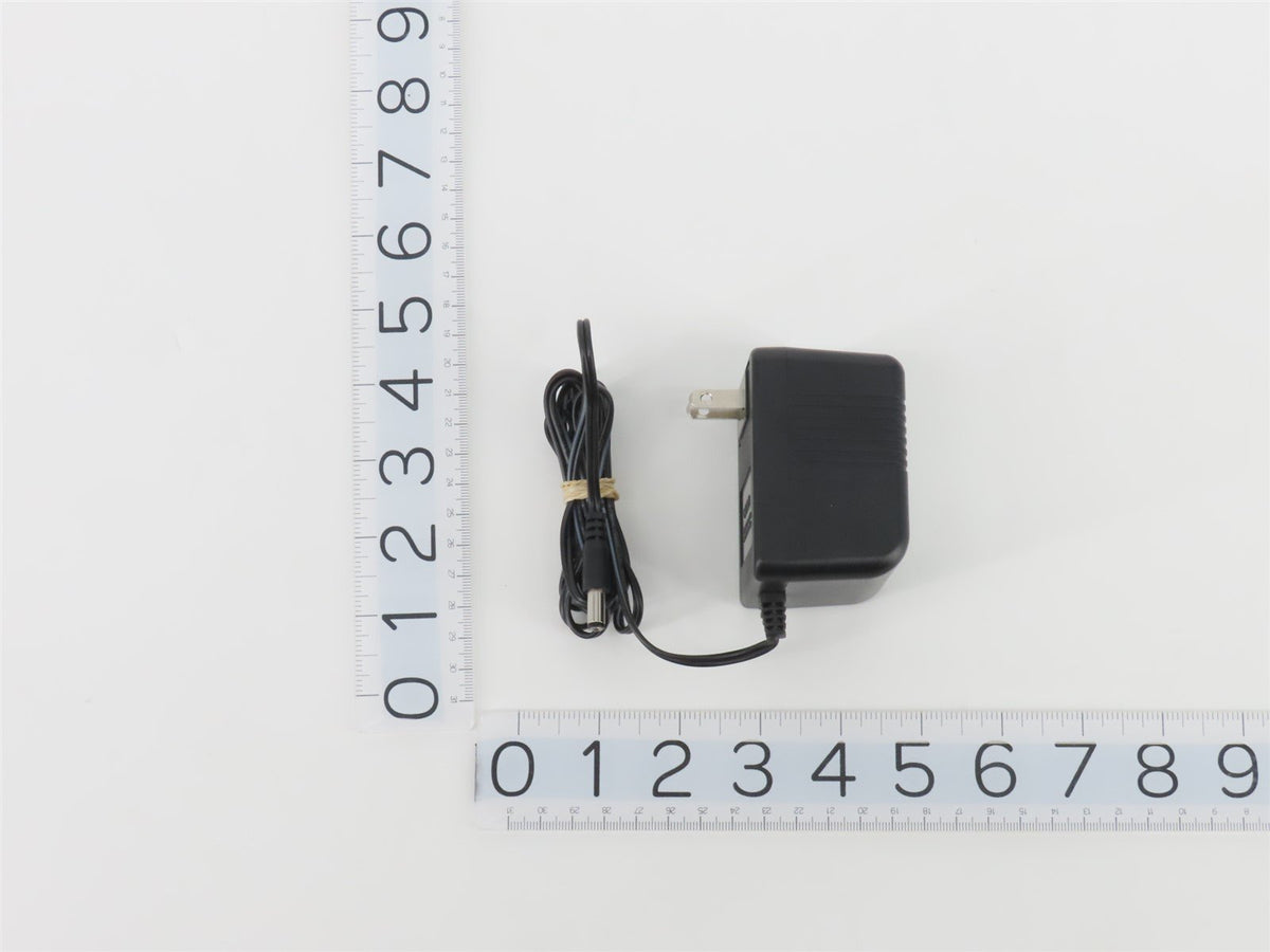 KATO 22-014 Unitrack 12V DC Transformer / Power-Pack