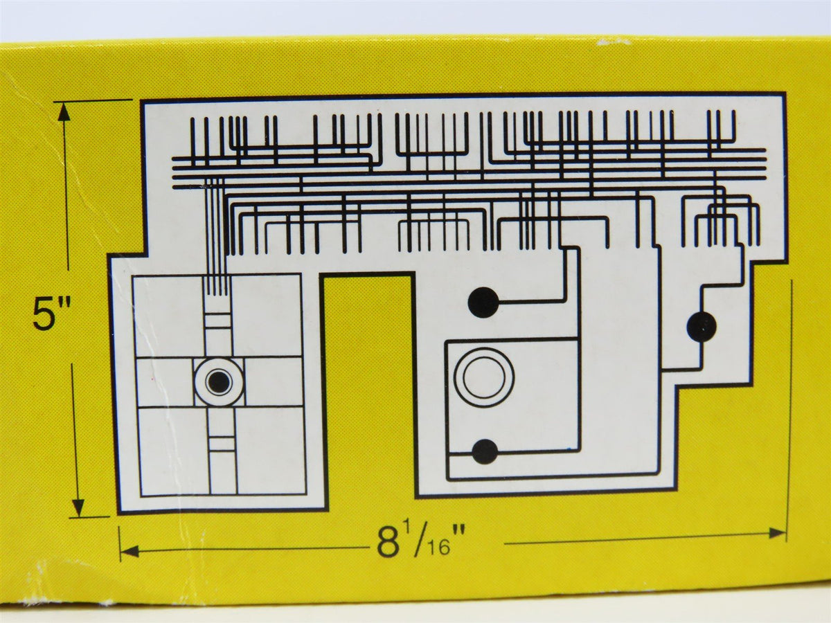 N 1/160 Scale Walthers Cornerstone Kit 933-3219 North Island Refinery