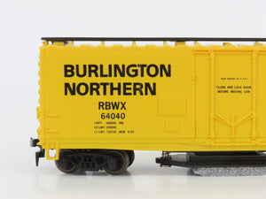 HO Scale Roco 47900 BRBWX Burlington Northern Track Cleaning Box Car #64040