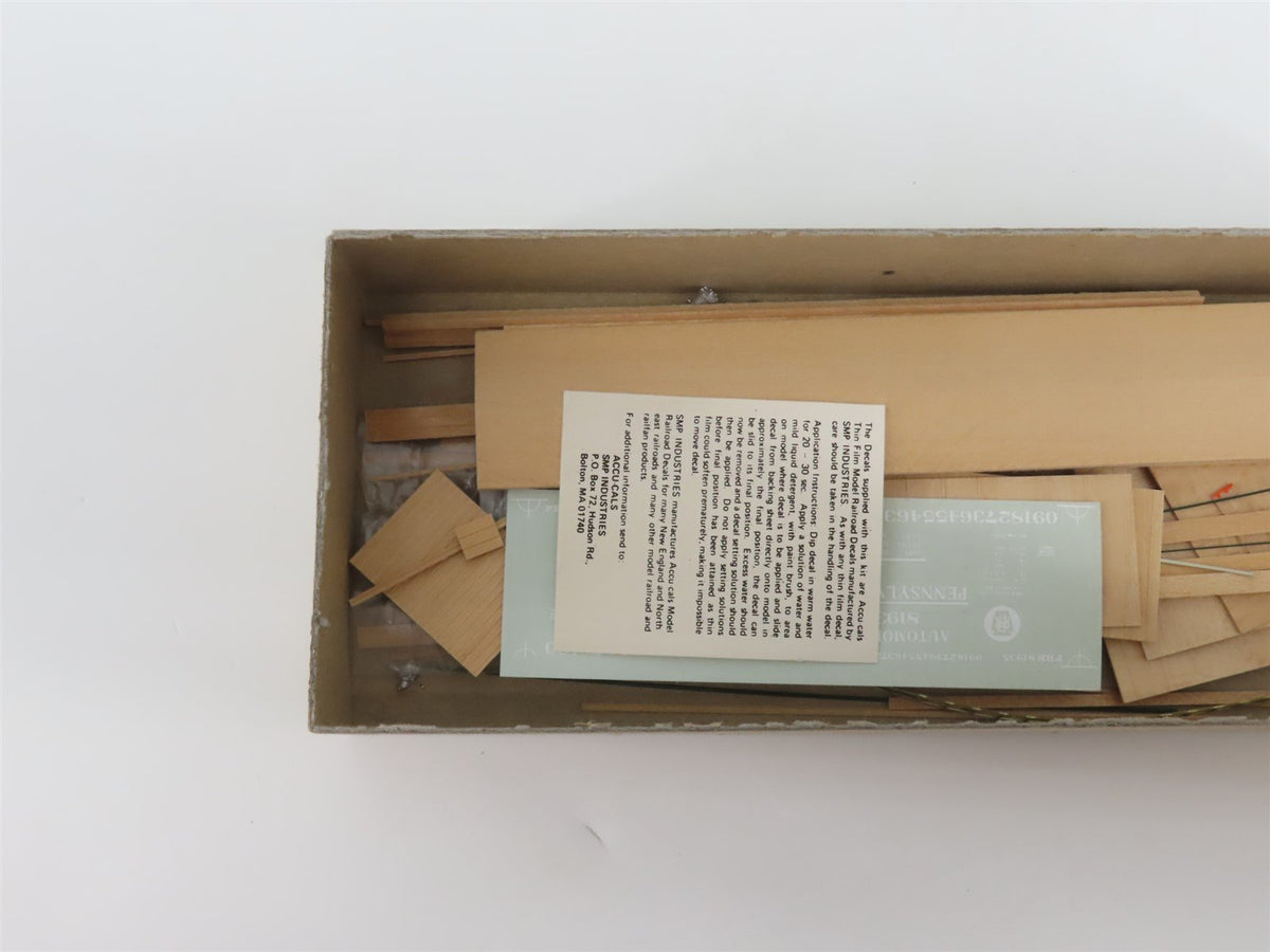 HO Quality Craft Models 1976 Prestige Kit 328 PRR Pennsylvania 50&#39; Box Car