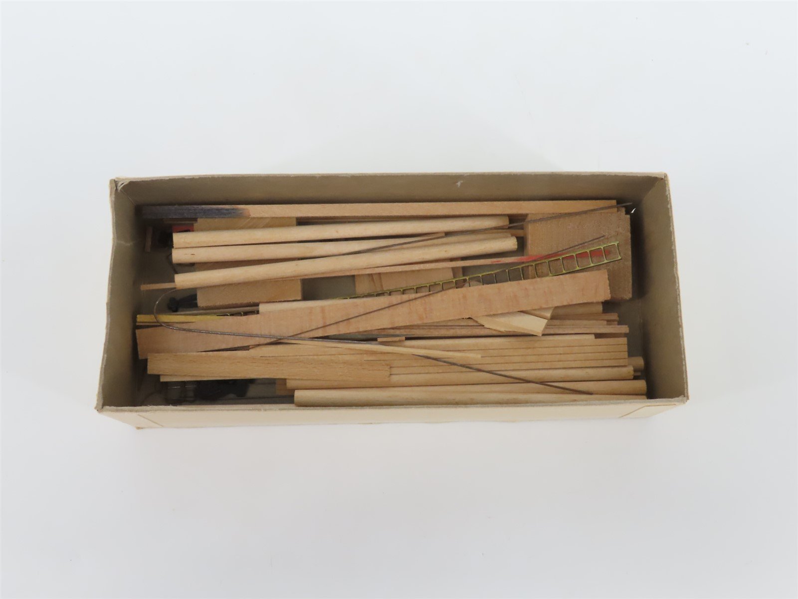 HO Scale Ambroid Kit No. 1 Second Series U.S. Navy Helium Gas Tank Car