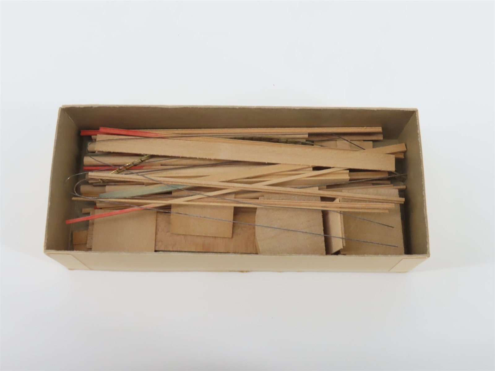 HO Scale Ambroid Kit No. 1 Second Series U.S. Navy Helium Gas Tank Car