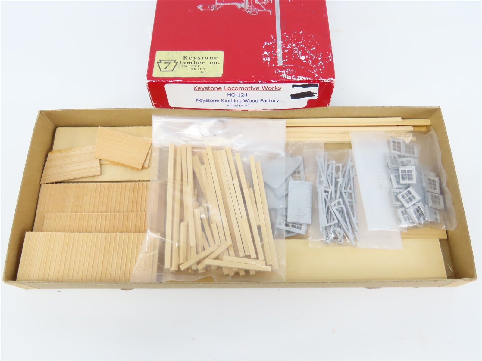 HO 1/87 Scale Keystone Kit 124 Kindling Wood Factory
