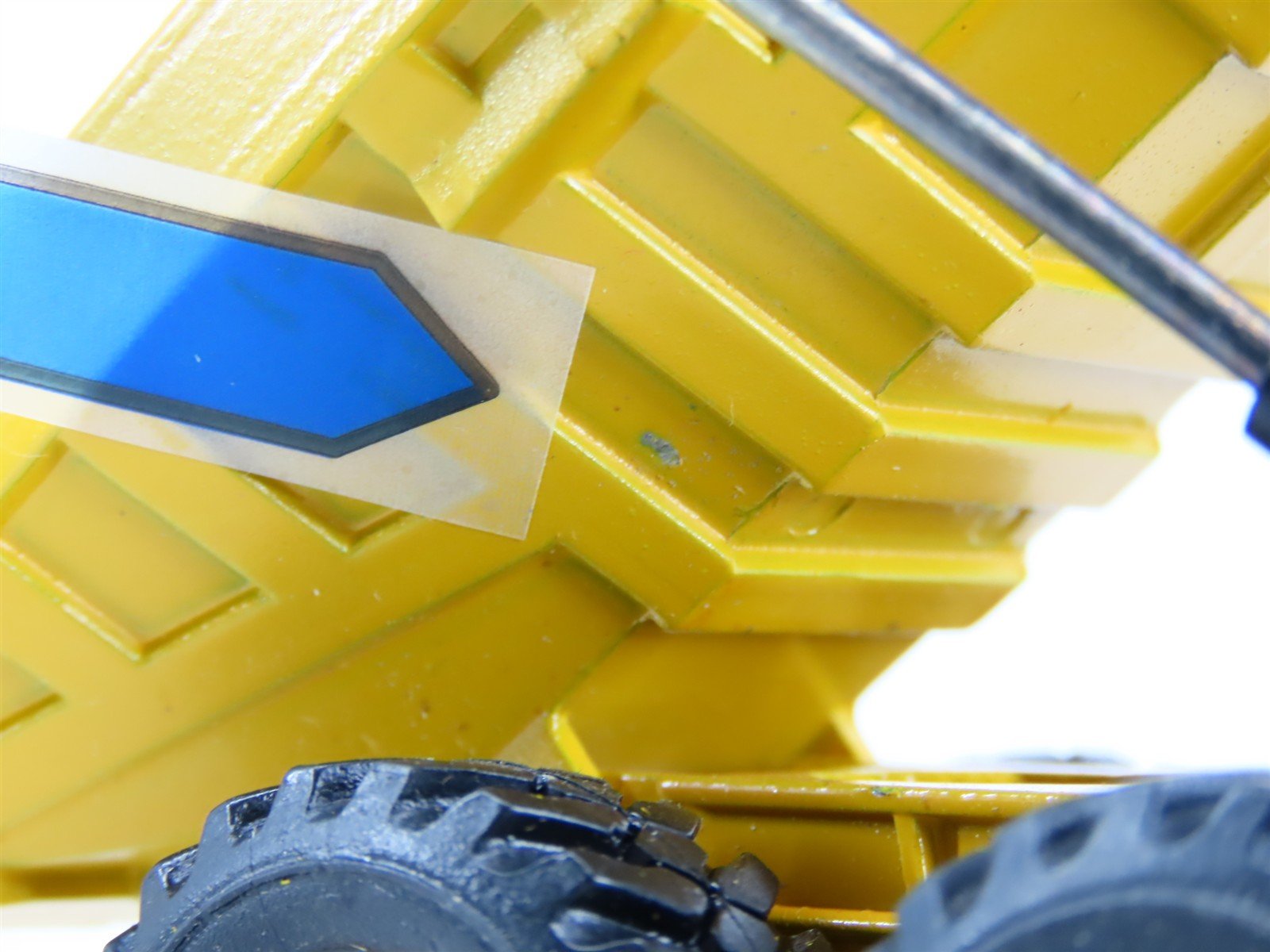 1:50 Scale NZG No 166 Die-Cast DJB D300 Dump Truck