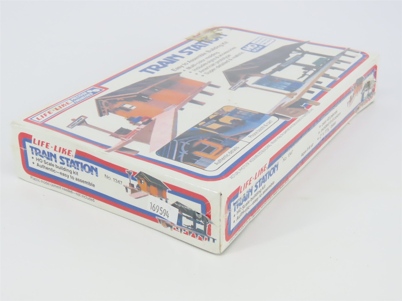 HO 1/87 Scale Life-Like Kit No. 1347 Train Station - Sealed