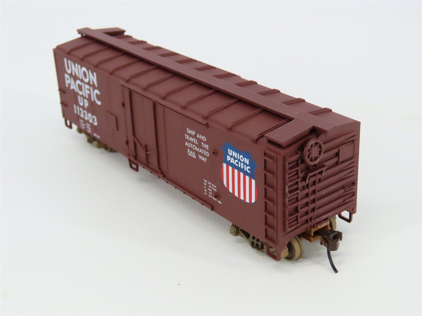 HO Scale Walthers Trainline UP Union Pacific Single Door Box Car #113303
