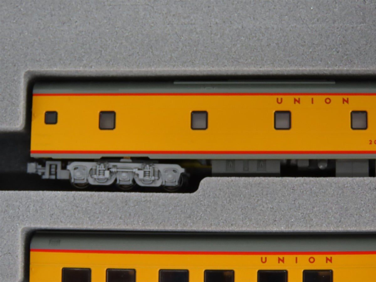 N Scale Kato 10706-4 UP Union Pacific Passenger 7 Car Set