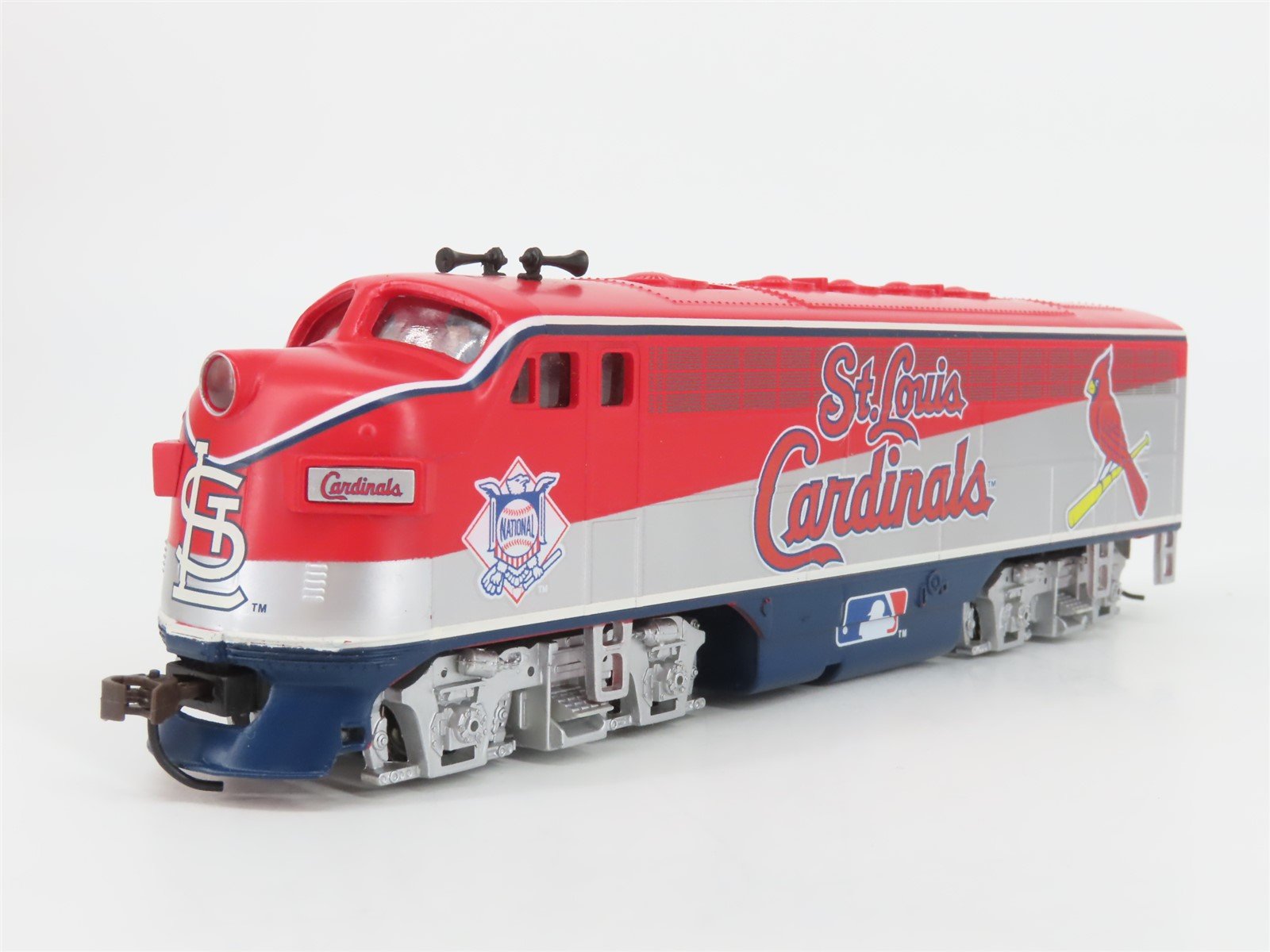 HO Scale Hawthorne Village/Bachmann MLB St. Louis Cardinals Baseball Diesel