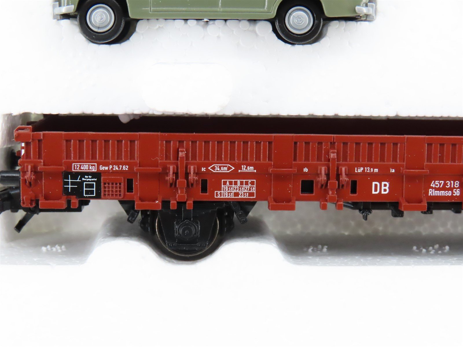 HO Scale Marklin 42992 DB Westerland Passenger Car & Auto Transport Set