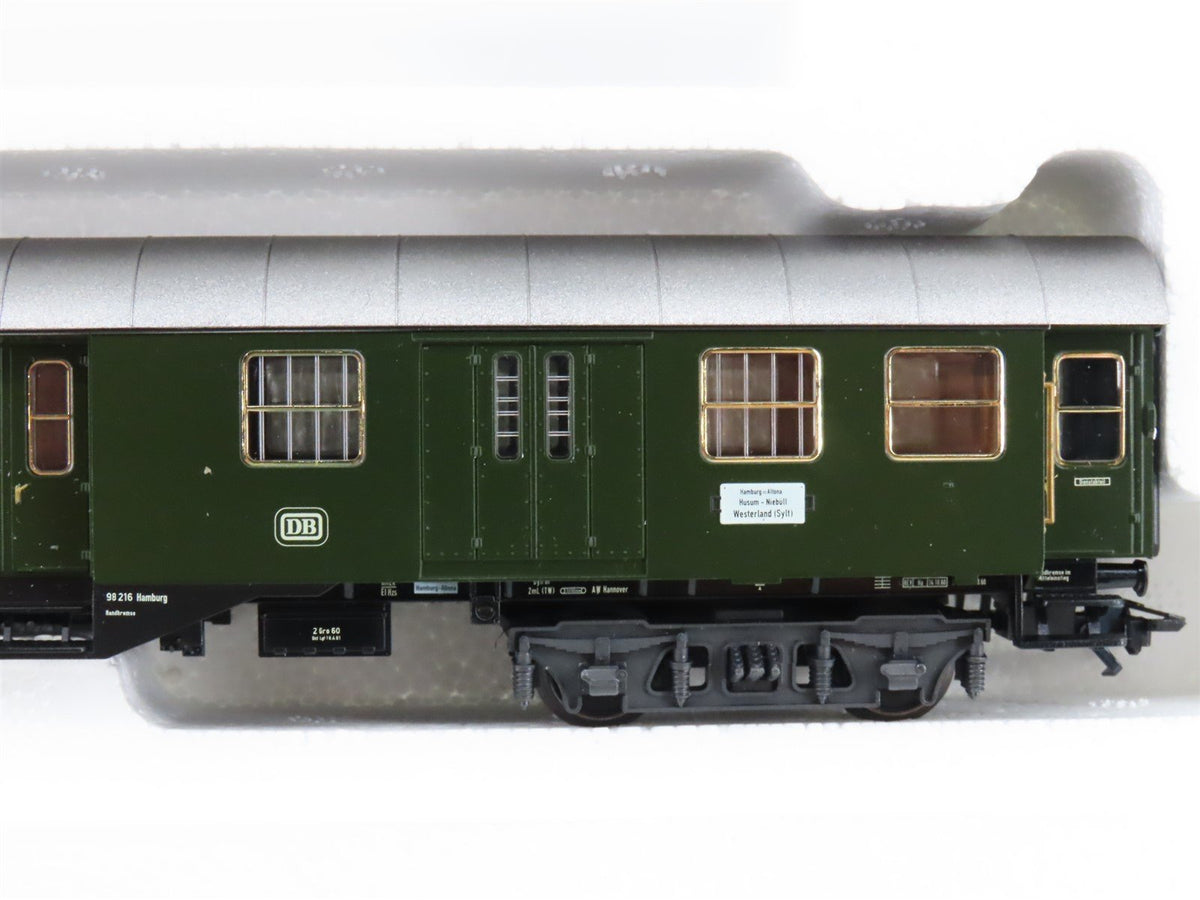HO Scale Marklin 42992 DB Westerland Passenger Car &amp; Auto Transport Set