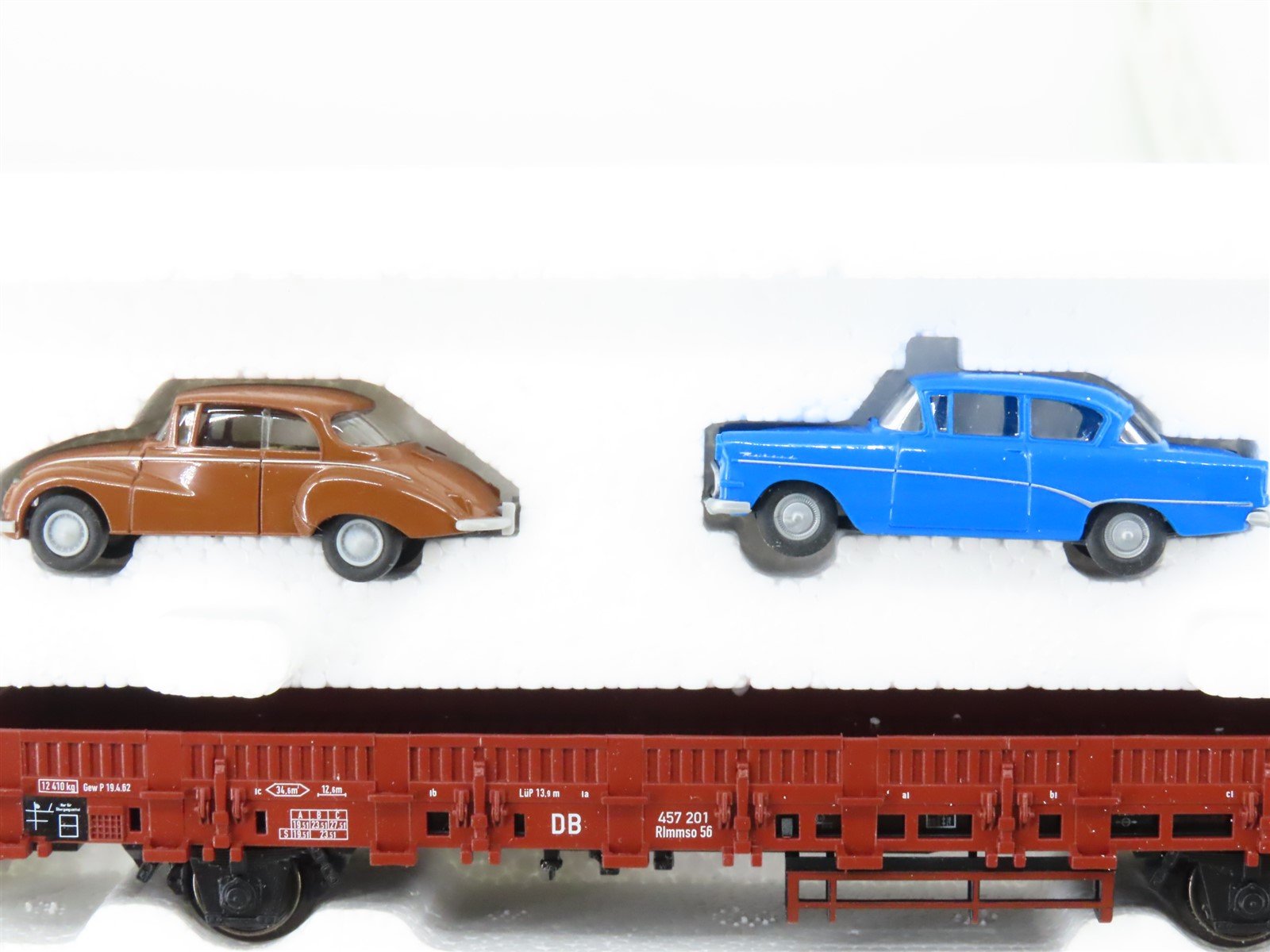 HO Scale Marklin 42992 DB Westerland Passenger Car & Auto Transport Set