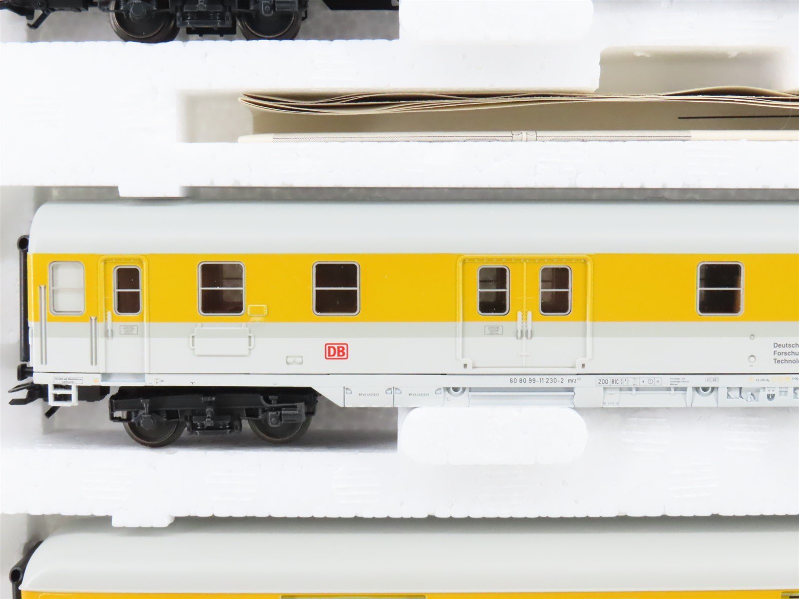 HO Marklin 42996 DB AG German Railway Era V Measurement Passenger 3-Car Set