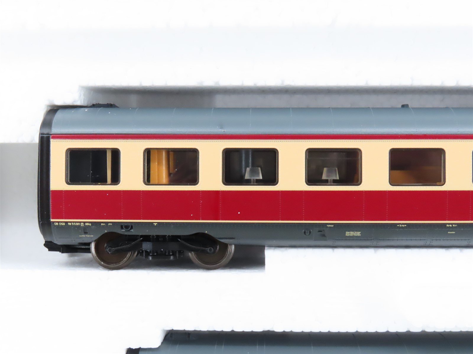 HO Scale Marklin 43115 DB German Federal Railroad Era III 3-Car Passenger Set