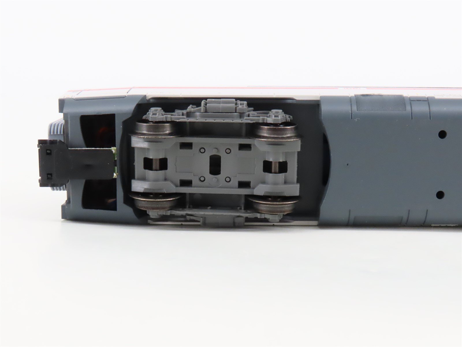 HO Scale Marklin 43747 DB German Federal Era V ICE 3 2nd Class Coach Passenger