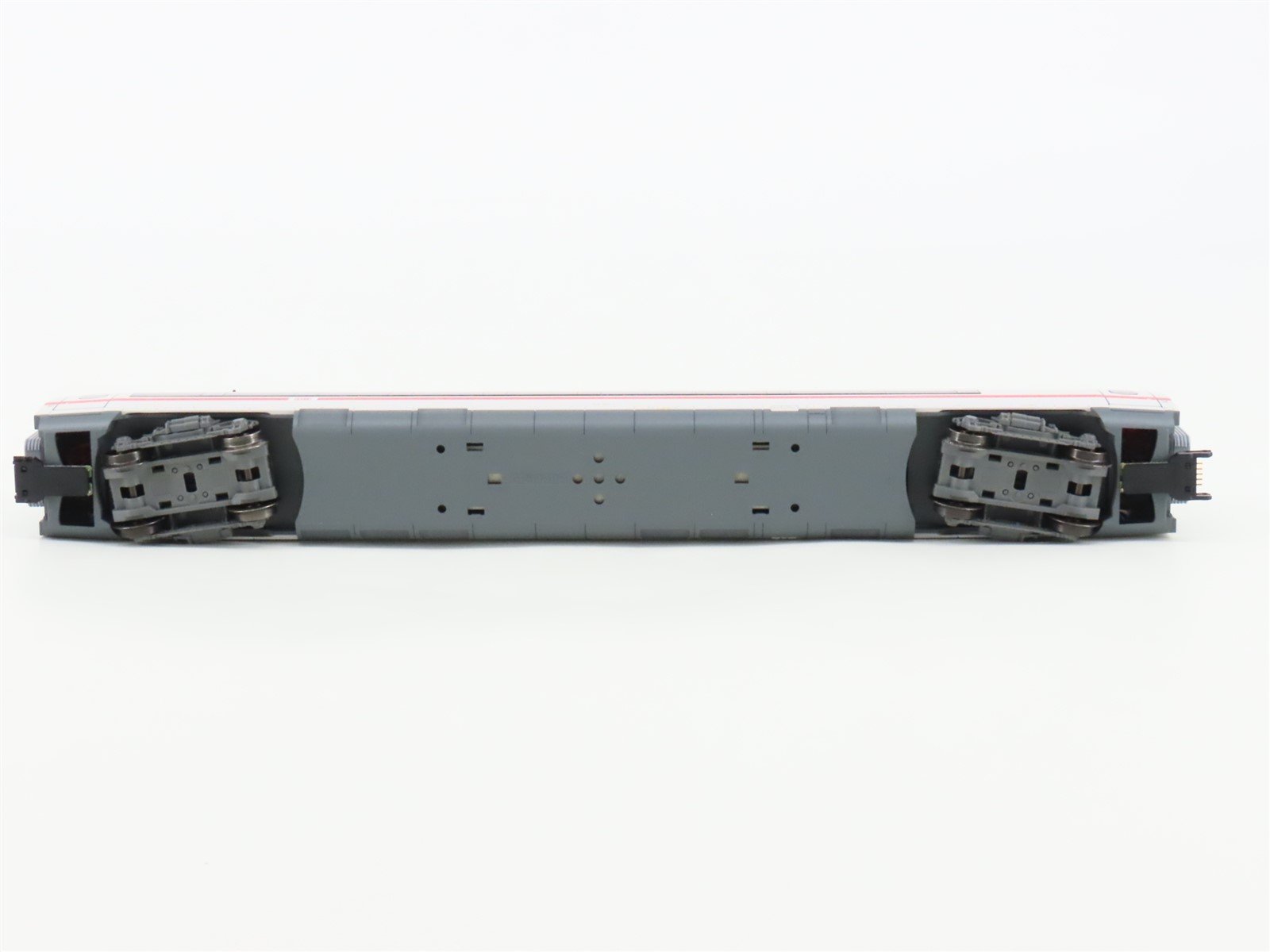 HO Scale Marklin 43727 DB German Federal Era V 2nd Class ICE 3 Coach Passenger