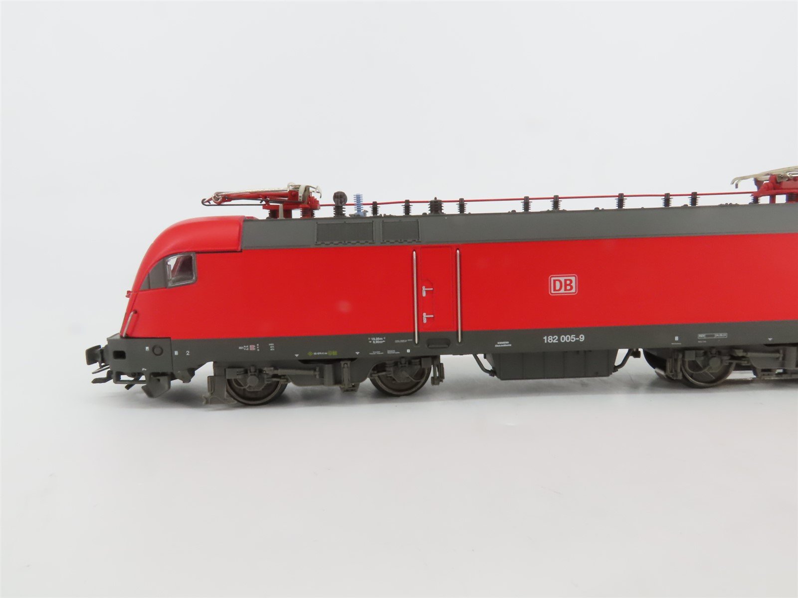 HO 3-Rail AC Marklin Digital 39830 DB-AG German BR182 Taurus Electric #005-9