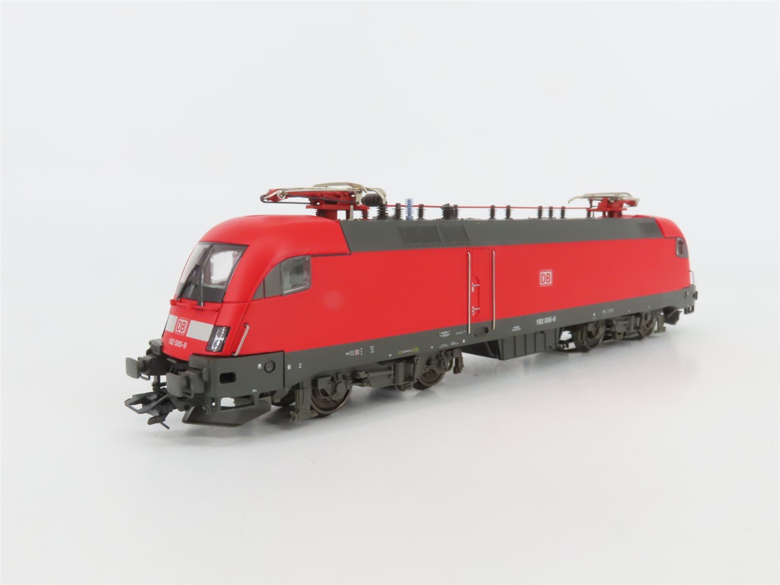 HO 3-Rail AC Marklin Digital 39830 DB-AG German BR182 Taurus Electric #005-9
