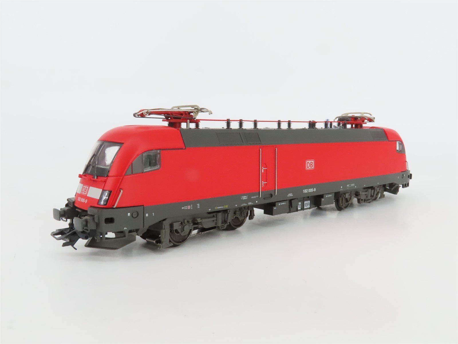 HO 3-Rail AC Marklin Digital 39830 DB-AG German BR182 Taurus Electric #005-9