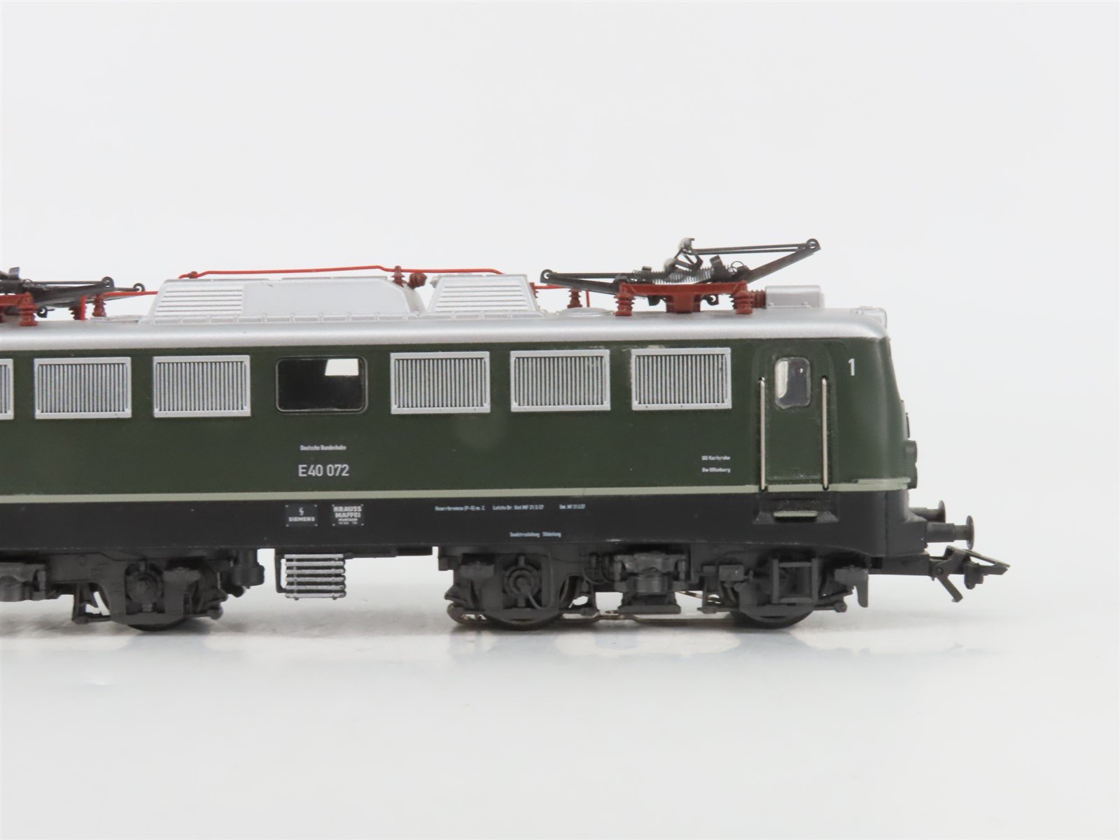 HO Scale 3-Rail AC Marklin DB Deutsche Bundesbahn E40 Electric Locomotive #072