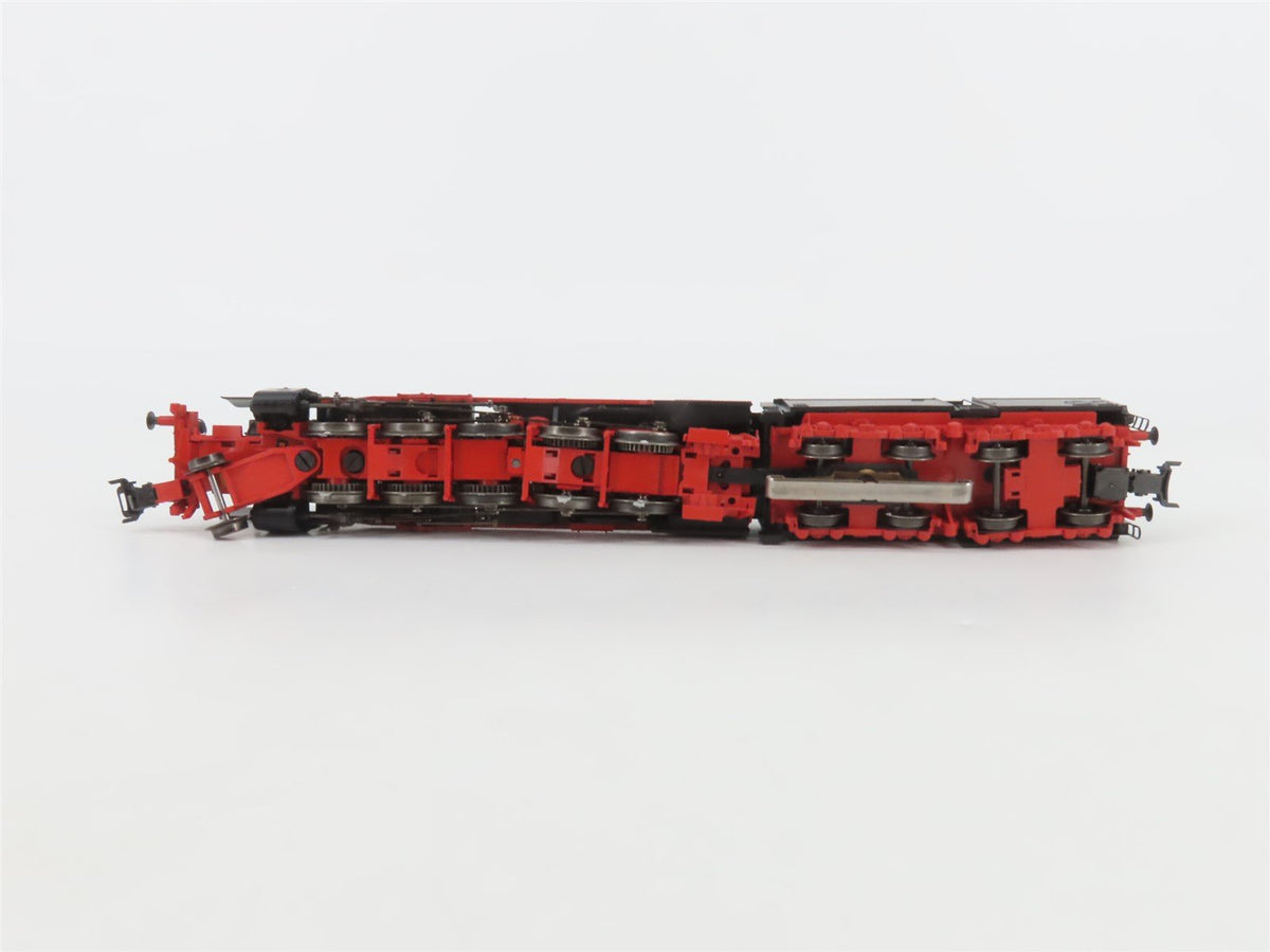HO 3-Rail AC Marklin Digital 37841 DB Deutsche Bahn 2-10-0 BR051 Steam #761-5