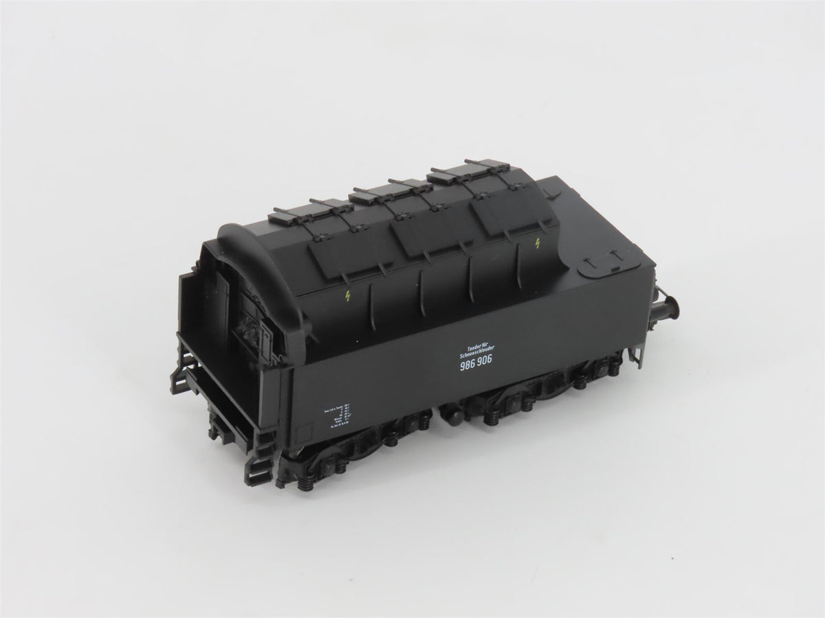 HO 3-Rail AC Marklin Digital 26831 OBB 2-8-2T Steam &amp; Snow Plow Set w/ Sound