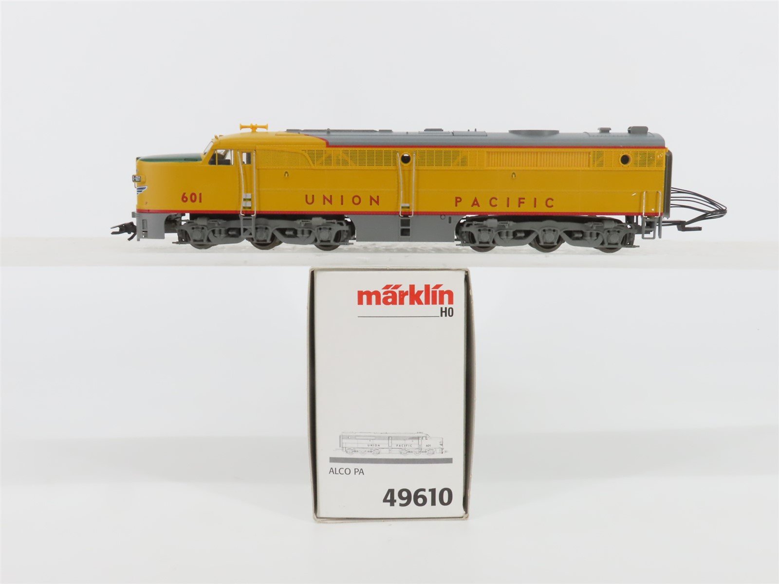 HO 3-Rail AC Marklin 49610 UP Union Pacific PA Diesel #601 - Add-On Booster