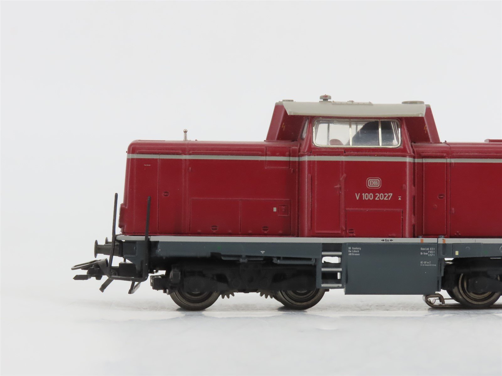 HO Scale 3-Rail AC Marklin DB Deutsche Bahn V100 Diesel Locomotive #2027