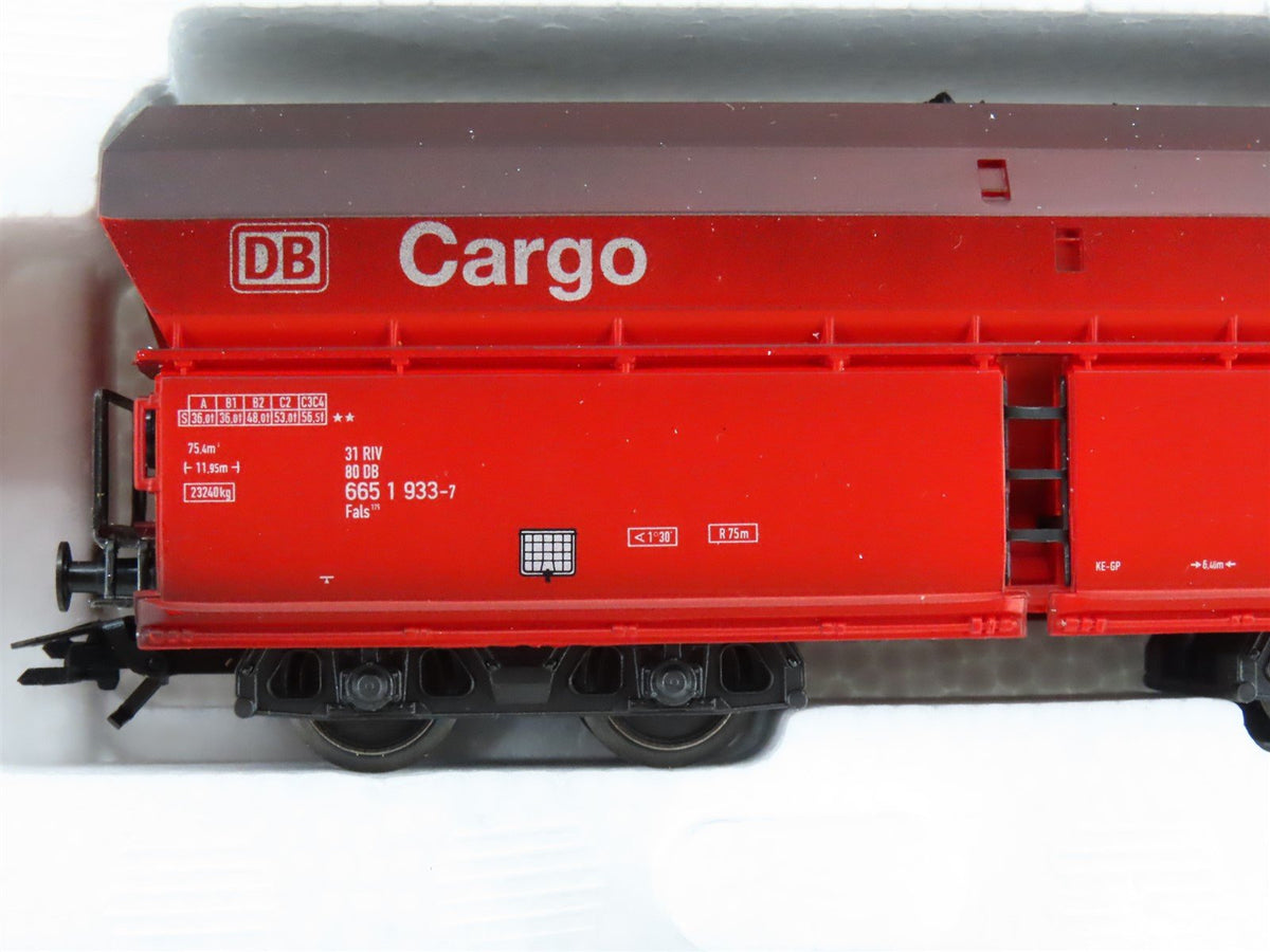 HO Scale Marklin 46249 DB &quot;Large Power Plant&quot; Cargo 5-Car Hopper Set - Weathered