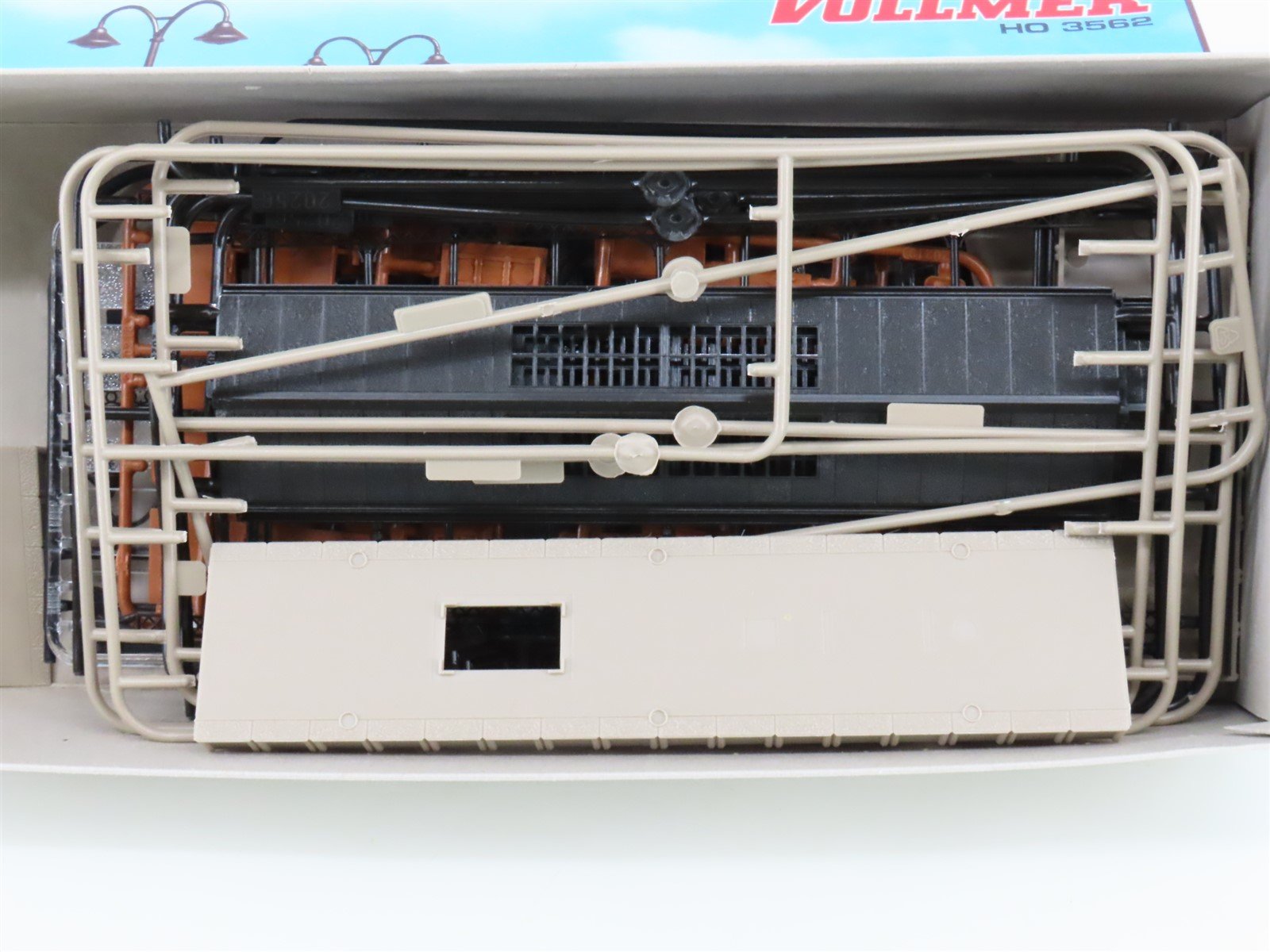 HO 1/87 Scale Vollmer Kit 3562 Baden Station Platform