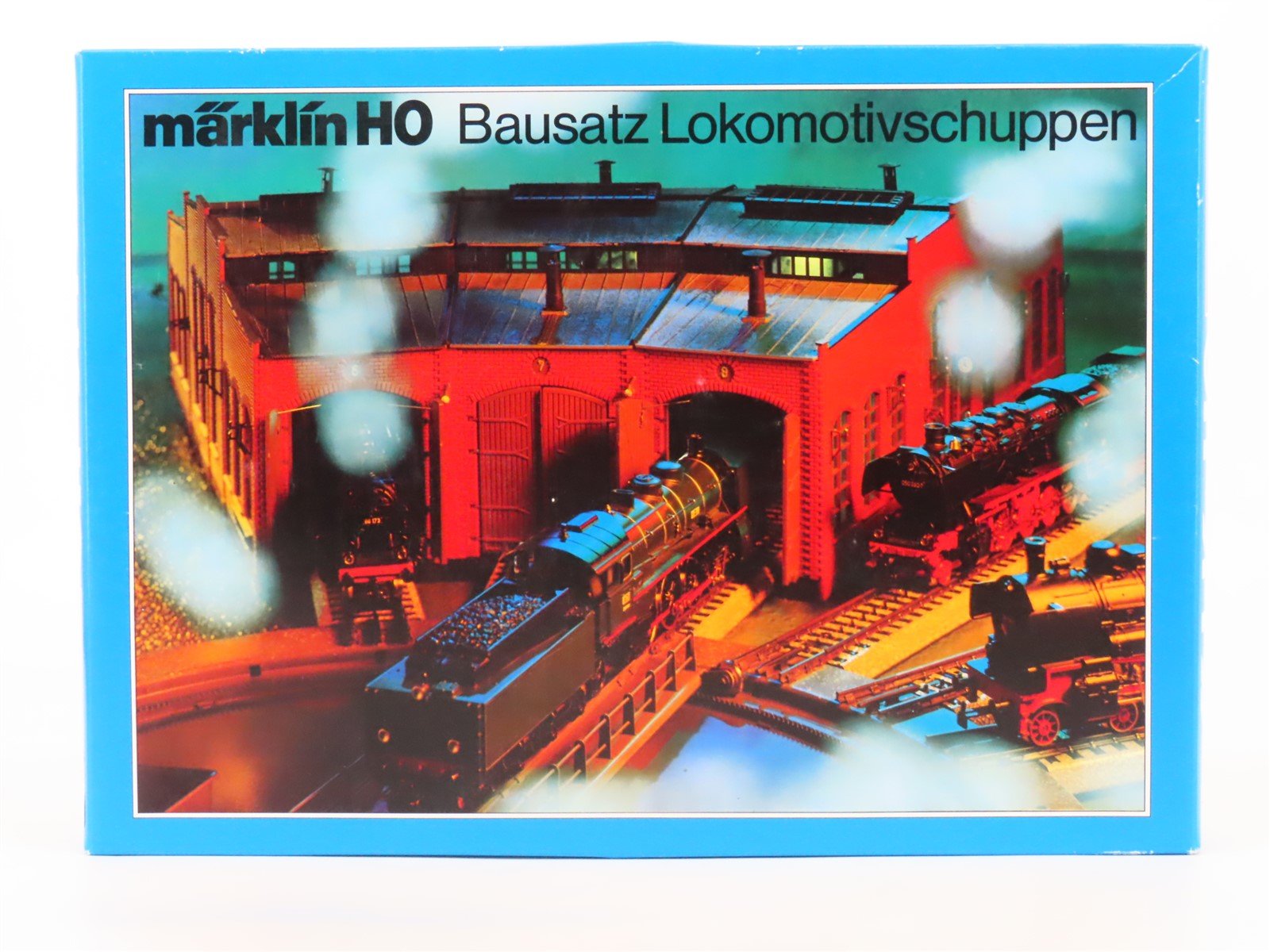 HO 1/87 Scale Marklin Plastic Kit 7288 3-Stall Locomotive Shed