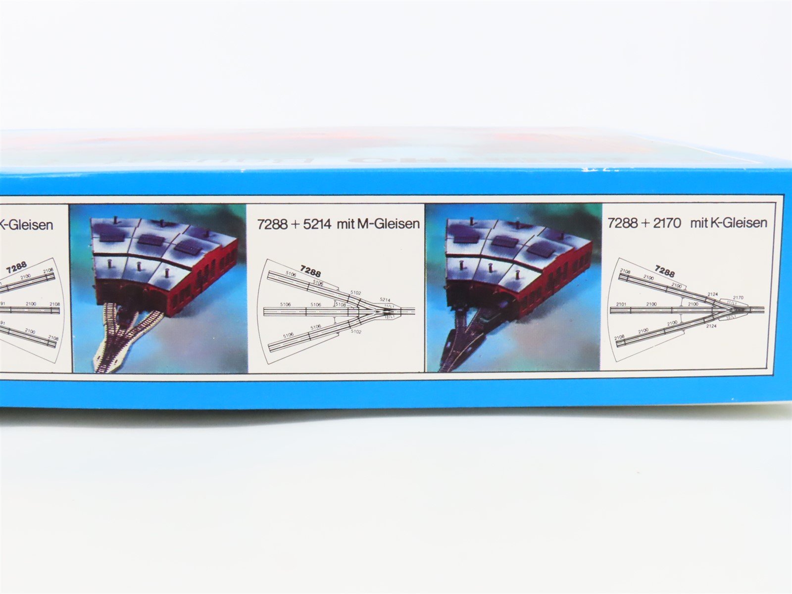 HO 1/87 Scale Marklin Plastic Kit 7288 3-Stall Locomotive Shed