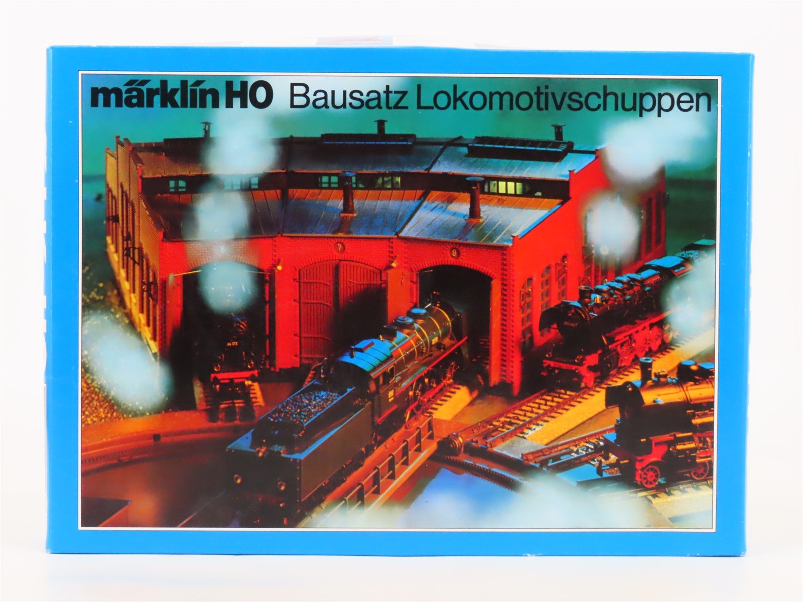 HO 1/87 Scale Marklin Plastic Kit 7288 3-Stall Locomotive Shed