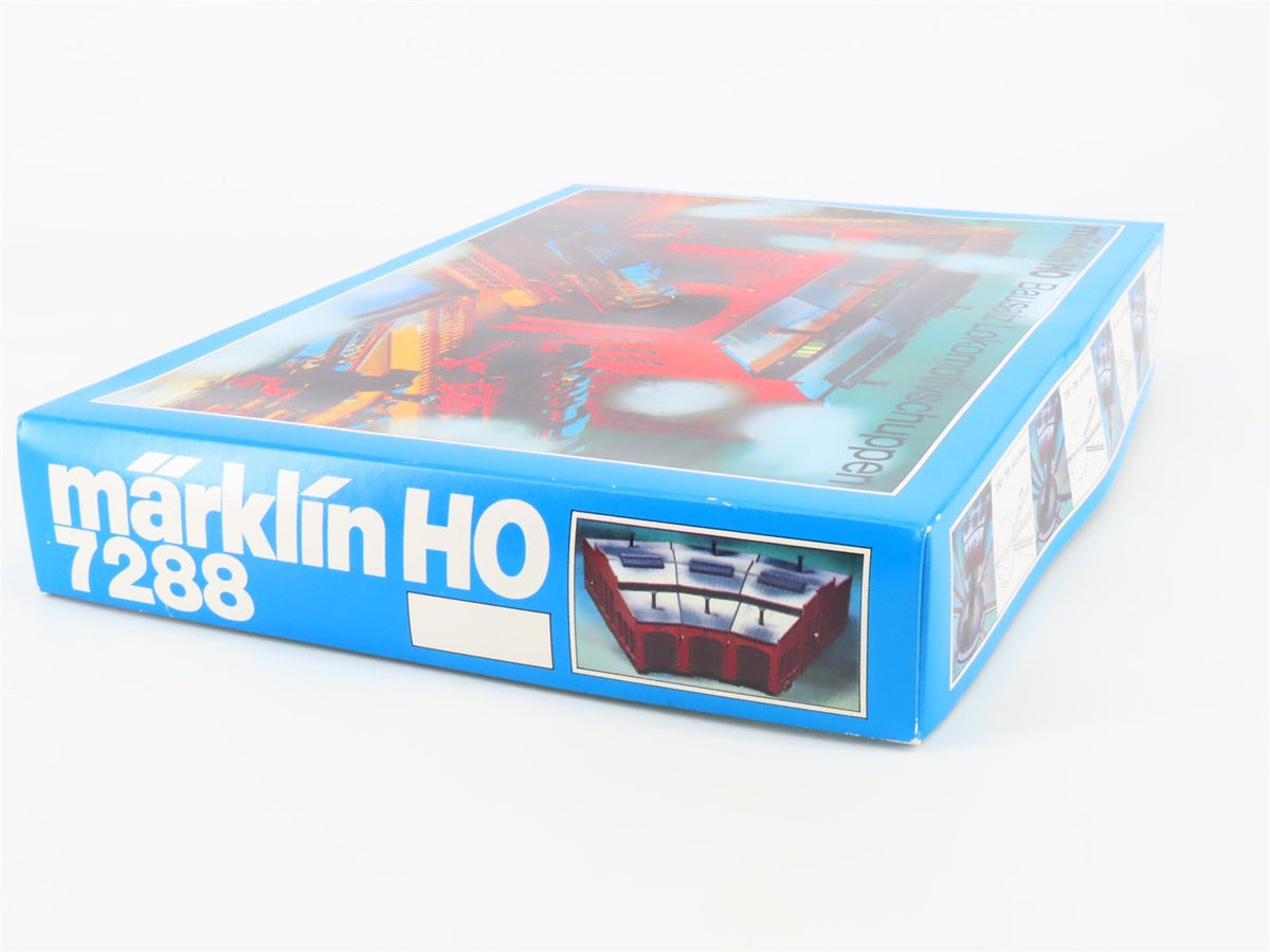 HO 1/87 Scale Marklin Plastic Kit 7288 3-Stall Locomotive Shed