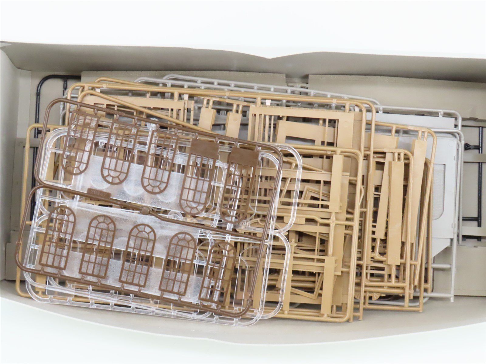 HO 1/87 Scale Vollmer Plastic Kit 3560 Baden Station