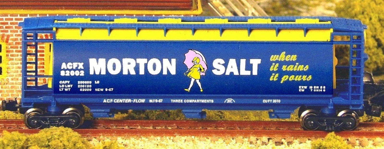 Z Scale FULL THROTTLE FT1069 ACFX Morton Salt 3-Bay Cylindrical Hoppers Set #1