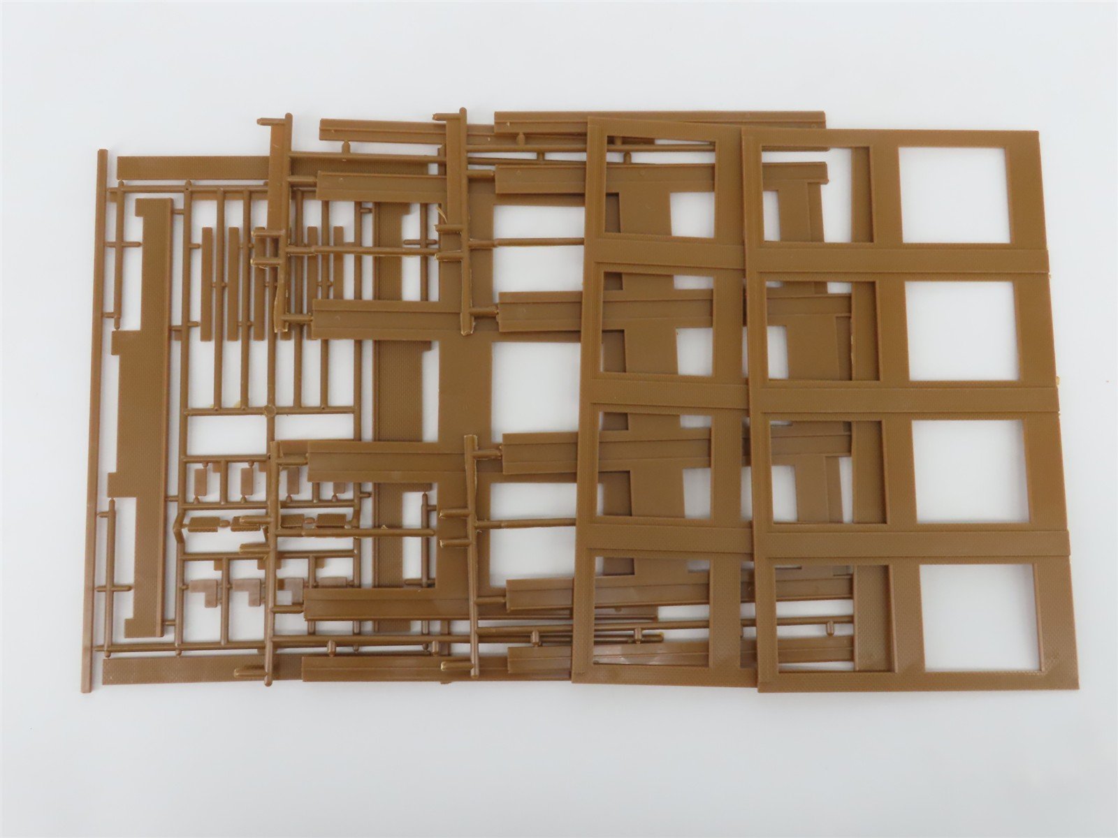 HO 1/87 Scale Walthers Cornerstone Kit 933-3040 Car Shop