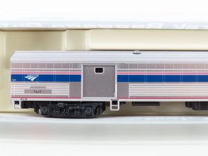 N Scale KATO #156-0953 Amtrack Baggage Passenger Car #1221