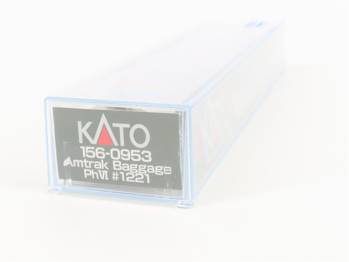 N Scale KATO #156-0953 Amtrack Baggage Passenger Car #1221