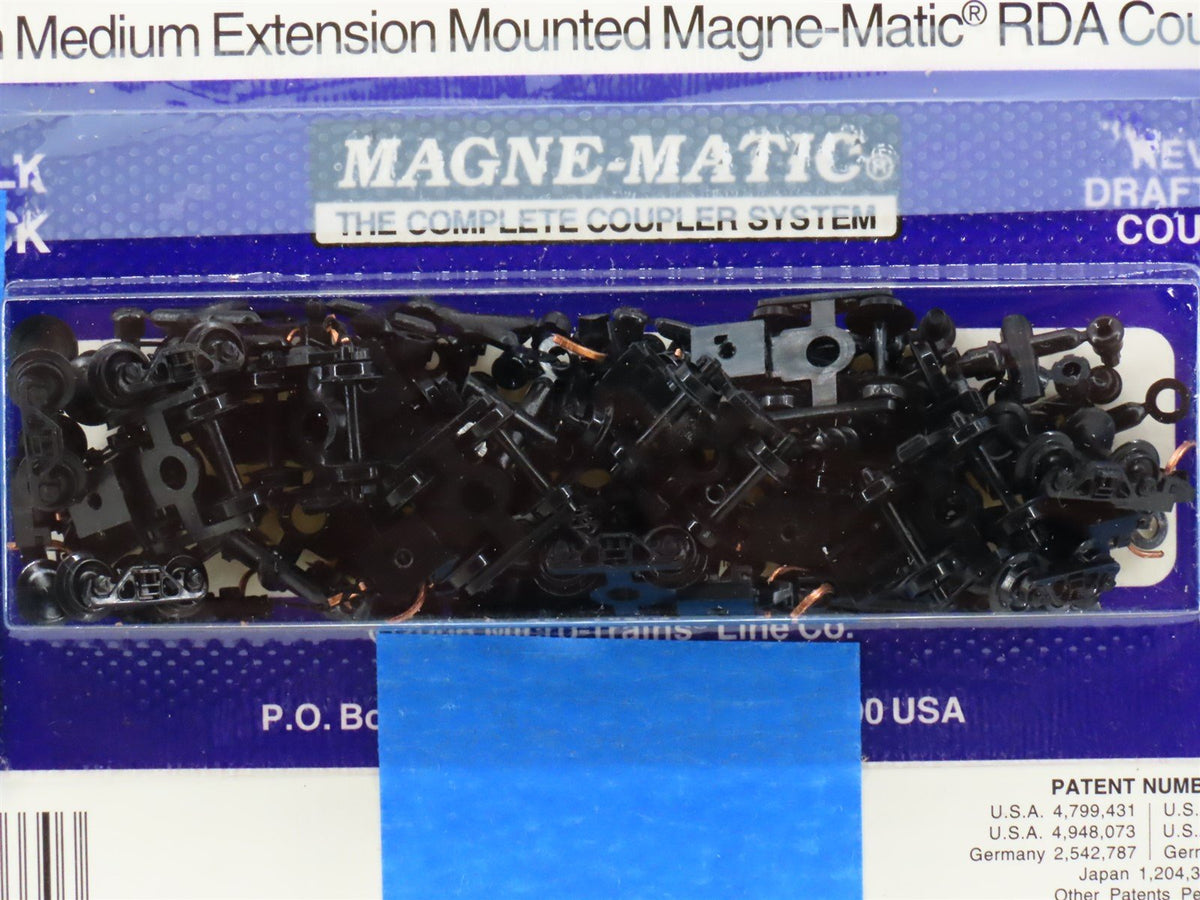 N Micro-Trains MTL 1033-10 9 Pairs of Barber Roller Bearing Trucks w/ Coupler