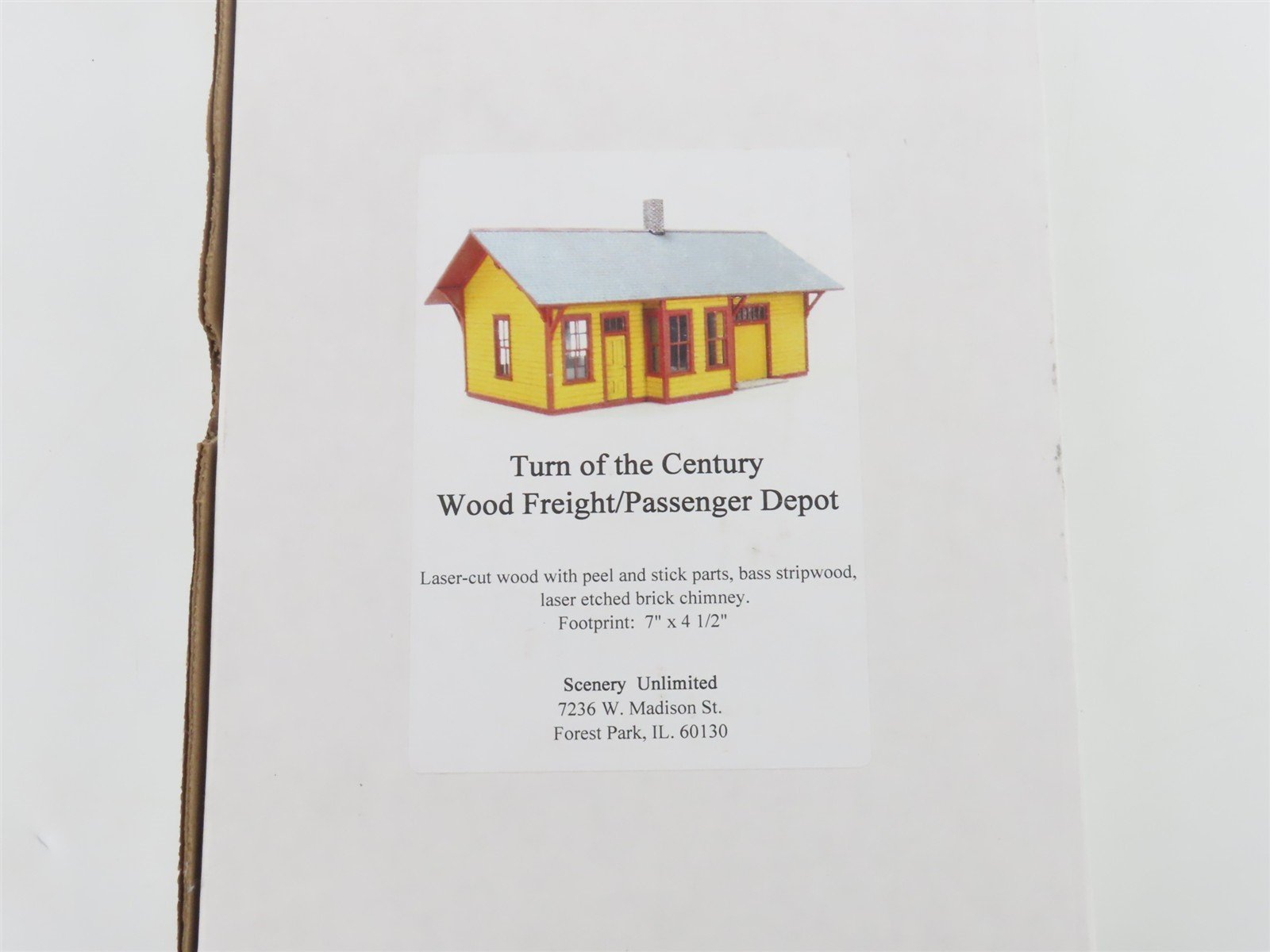 S Scenery Unlimited Kit #1150 Turn of the Century Wood Freight/Passenger Depot