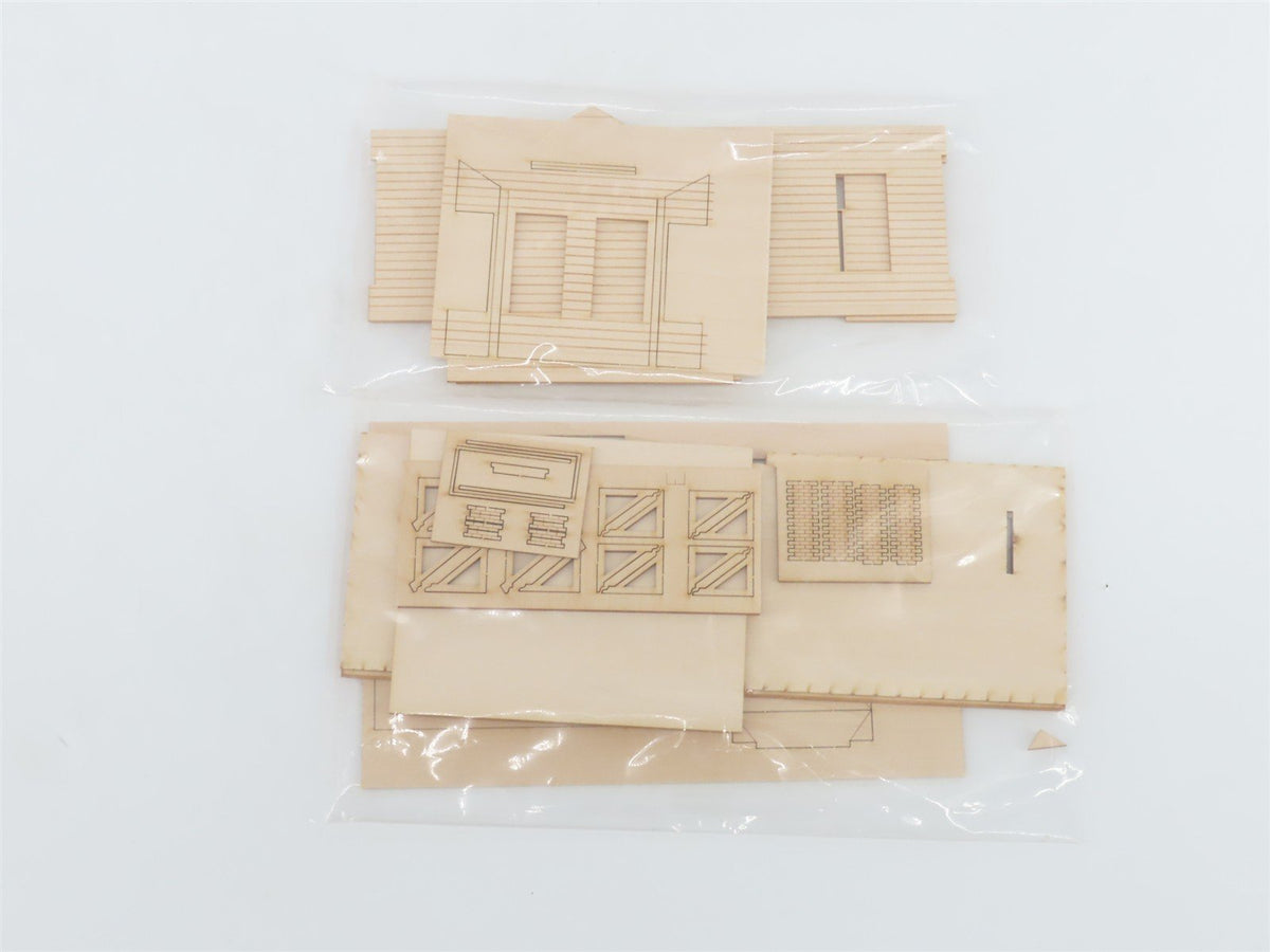S Scenery Unlimited Kit #1150 Turn of the Century Wood Freight/Passenger Depot