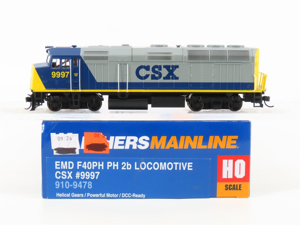 HO Scale Walthers 910-9478 CSX Railway F40PH PH 2b Diesel Locomotive #9997