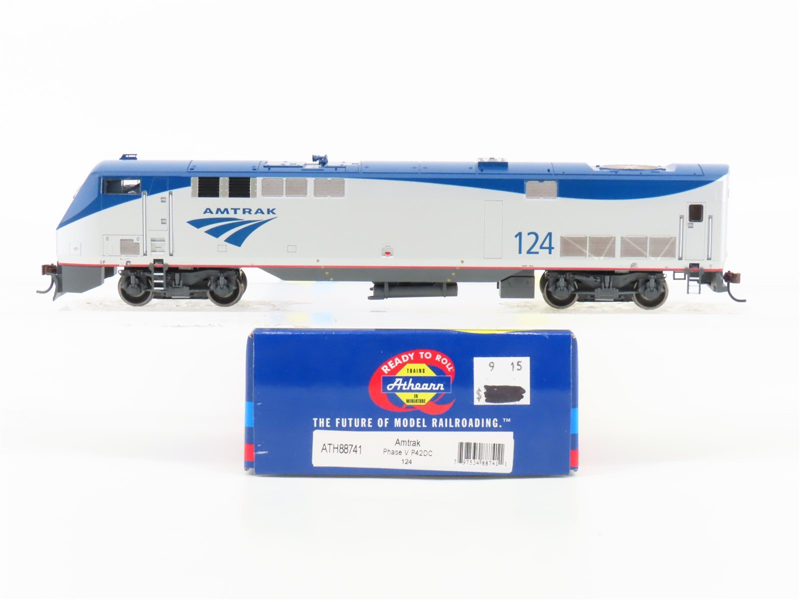 HO Scale Athearn RTR ATH88741 Amtrak Phase V P42DC Diesel Locomotive #124