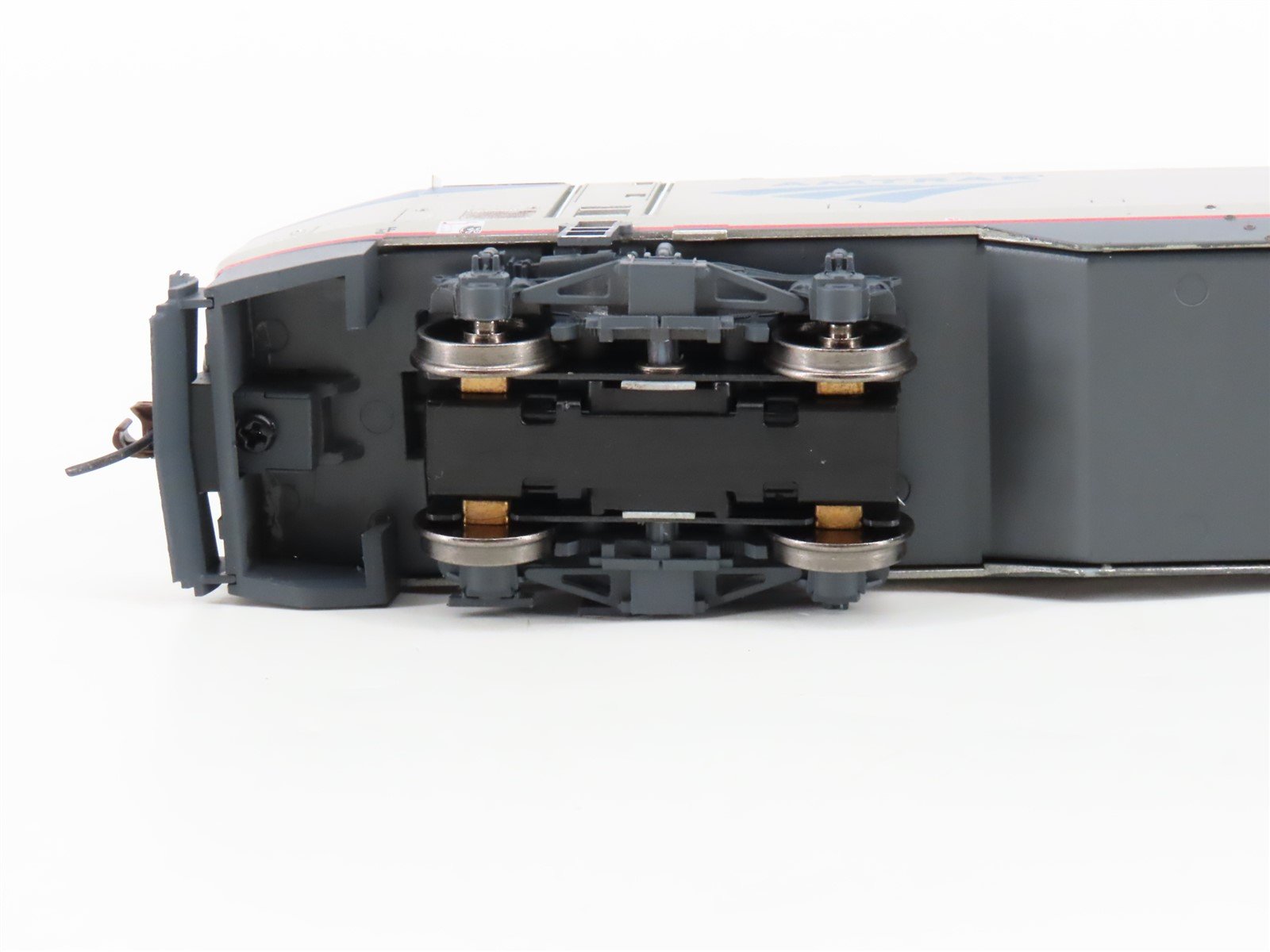 HO Scale Athearn RTR 88731 Amtrak Phase V P42DC Diesel Locomotive #158