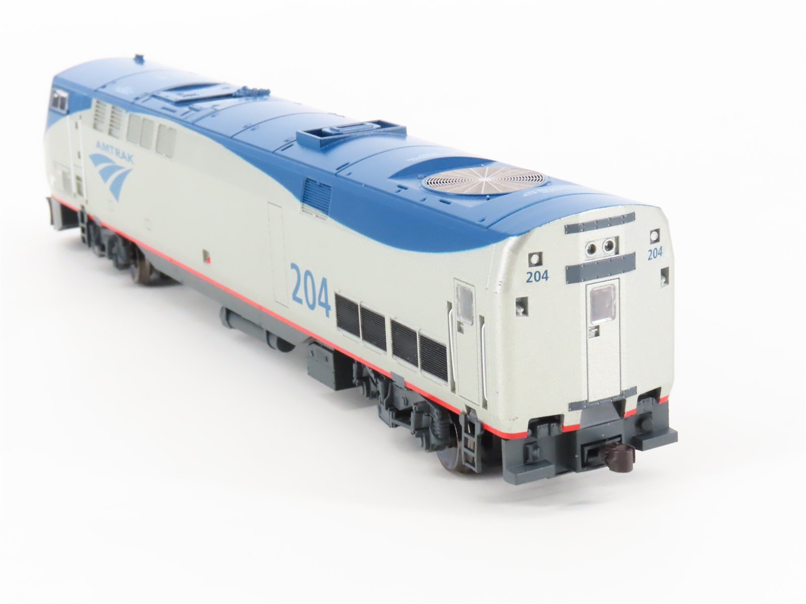 HO Scale Athearn RTR 9670 Amtrak Phase V AMD103 (P42DC) Diesel Locomotive #204