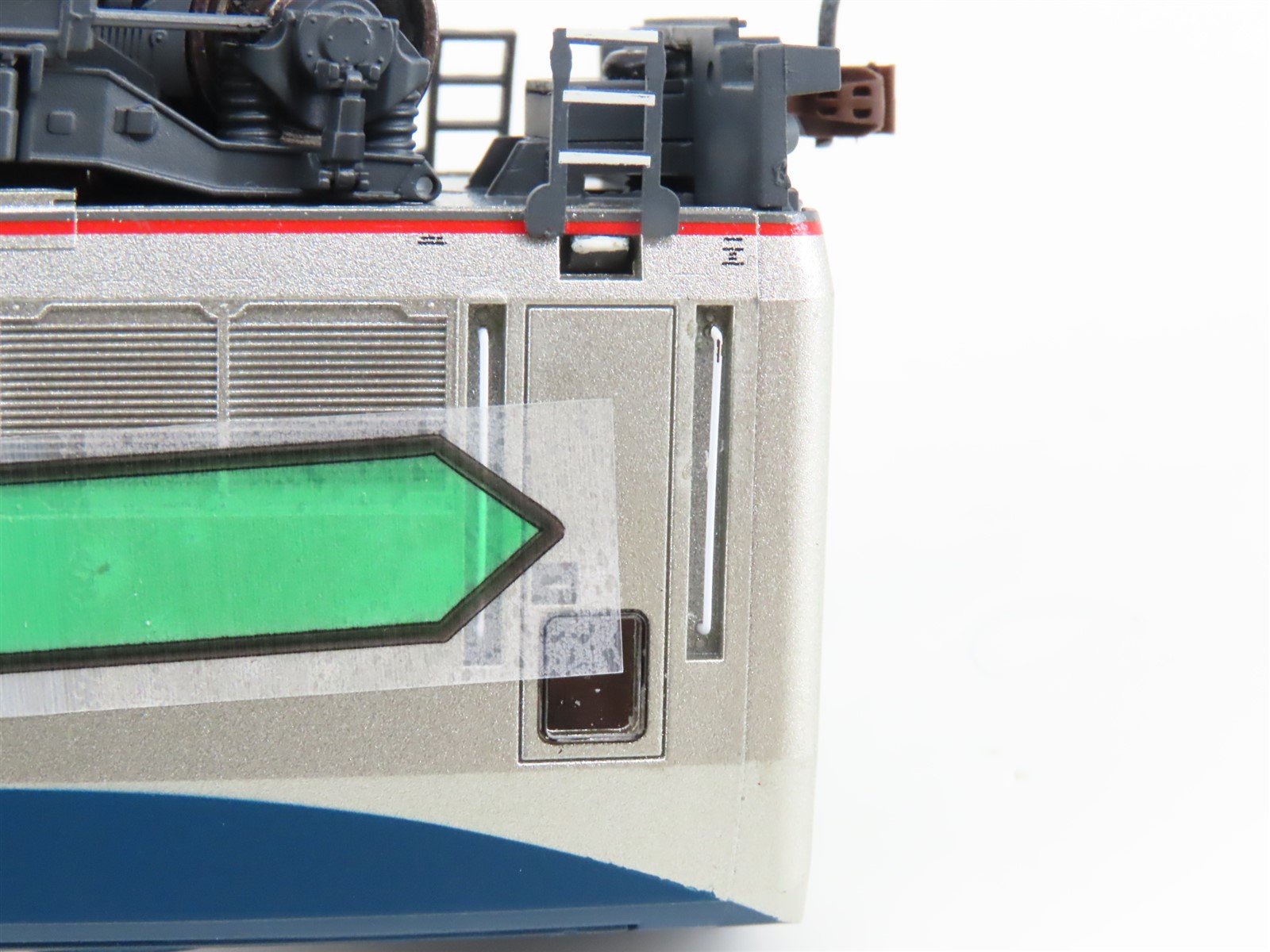 HO Scale Athearn RTR 88730 Amtrak Phase V P42DC Diesel Locomotive #75