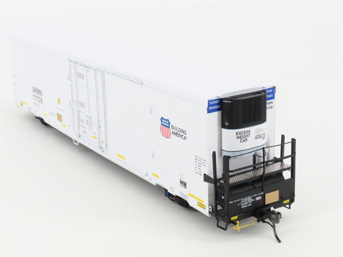 HO Scale BLMA Models 52006 ARMN UP Union Pacific Railroad 64&#39; Reefer #111126