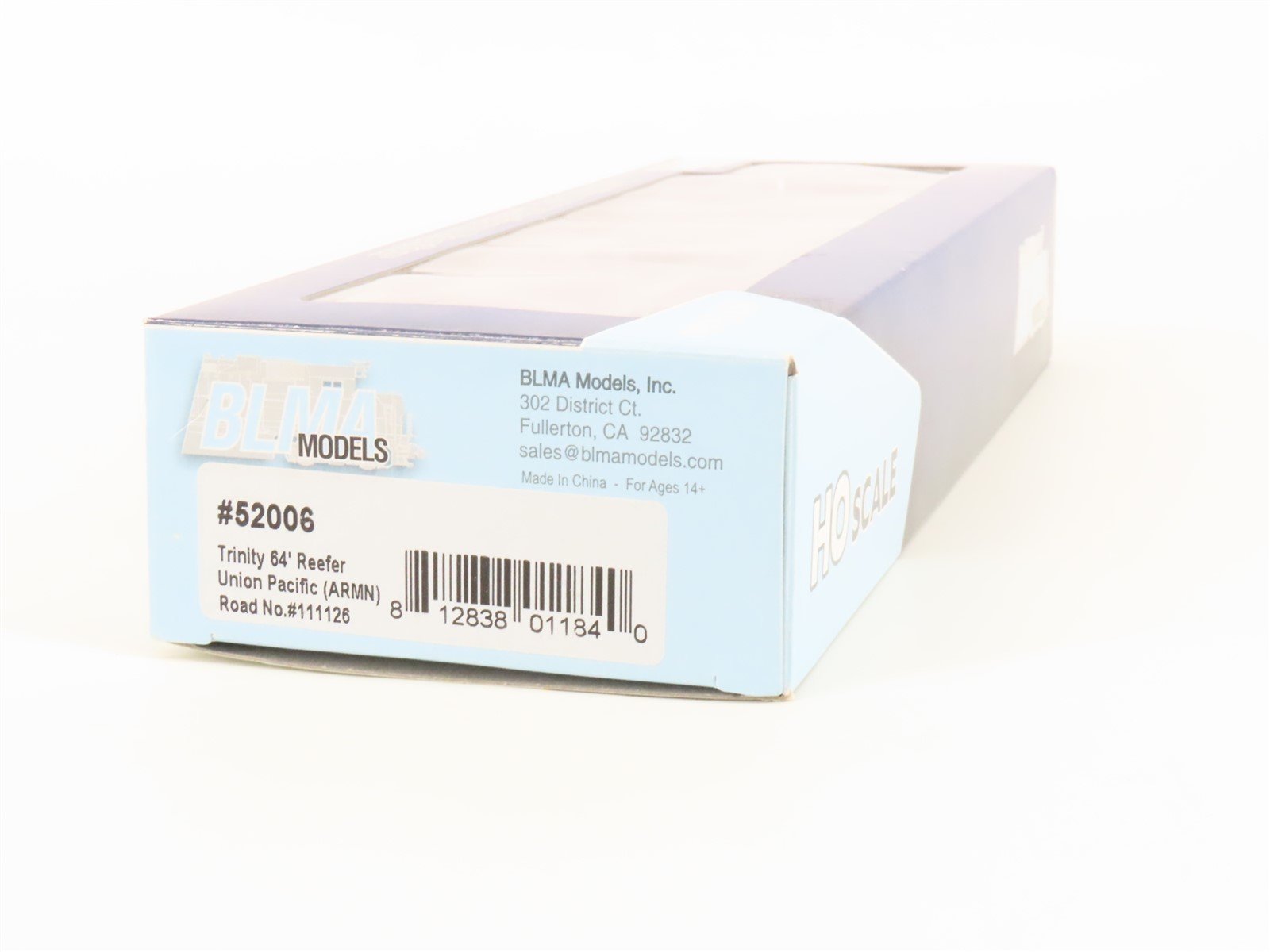 HO Scale BLMA Models 52006 ARMN UP Union Pacific Railroad 64' Reefer #111126