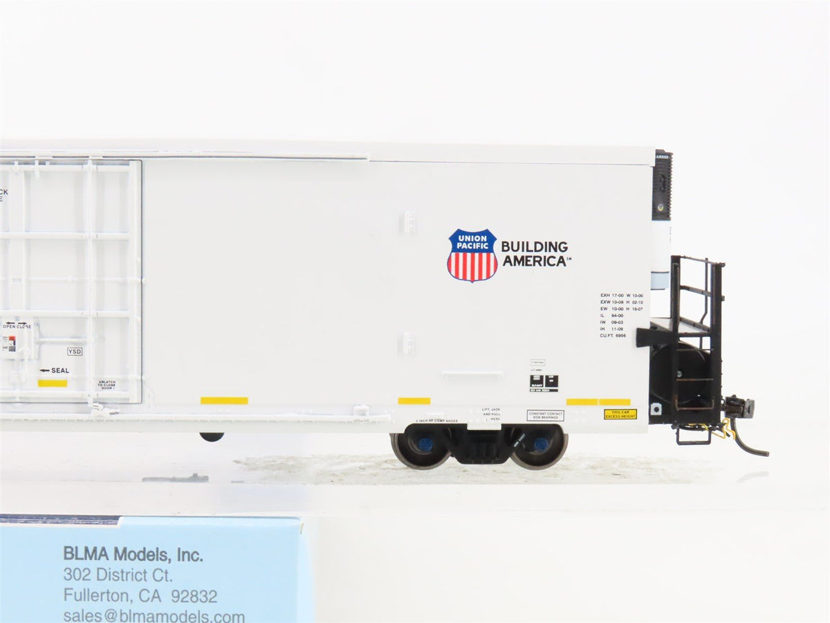 HO Scale BLMA Models 52003 ARMN UP Union Pacific Railroad 64&#39; Reefer #111057
